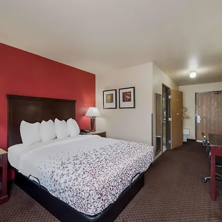 Surestay Plus Hotel By Best Western Silver City Exterior photo